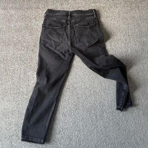 GAP Women's Vintage Slim Washed Black High Rise Jeans Size 27 / 4 Petite